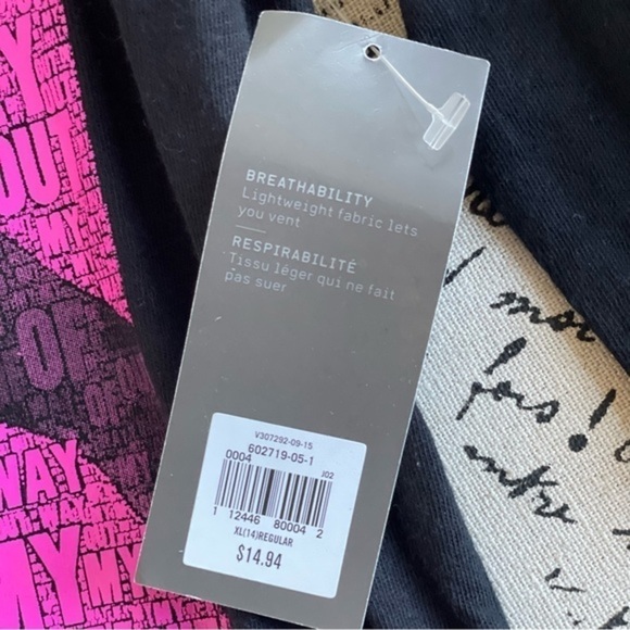 NWT Old Navy Juniors Graphic Tee Long Sleeve Activewear Top - Picture 6 of 6